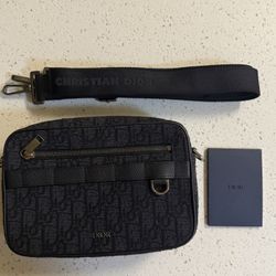 Black Dior Safari Bag With Strap