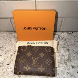 LV women’s wallet