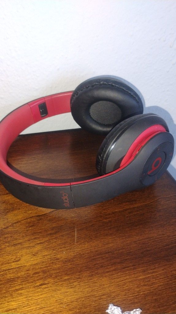 Beats Studio 3 Headphones