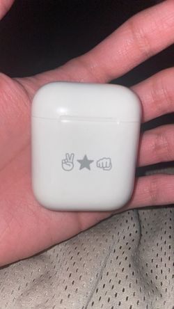 AirPods