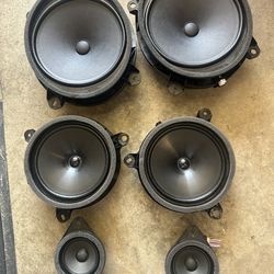 2025 Toyota Tacoma Factory Speakers