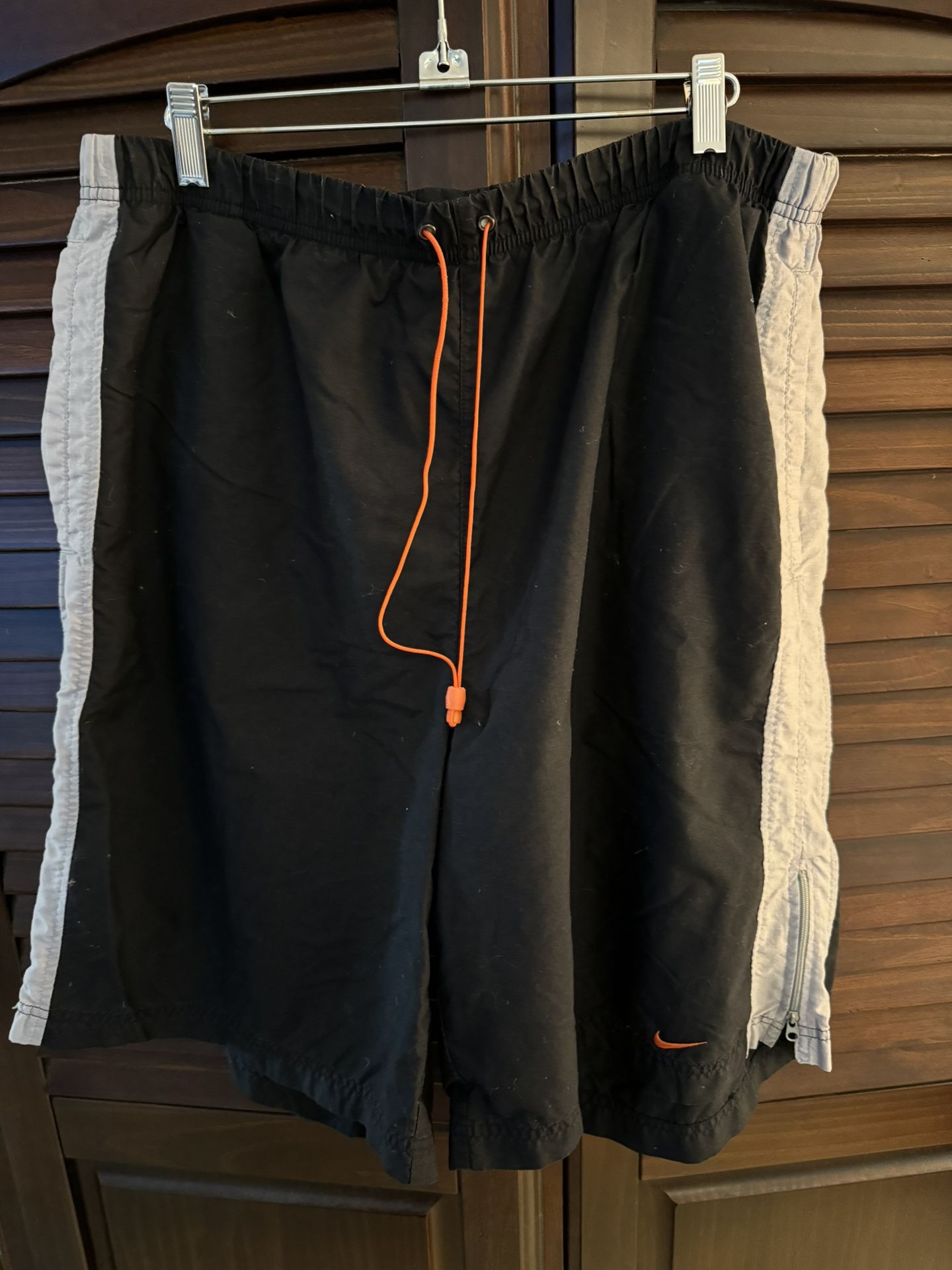 Nike Blk/Gry/Orange Swoosh Swim Trunks Mens XL Mesh Lining- drawstring