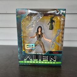 Alien Resurrection Ripley-kenner-movie edition figure. New in package