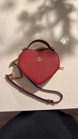 2023 Coach Heart Purse Red Limited Edition