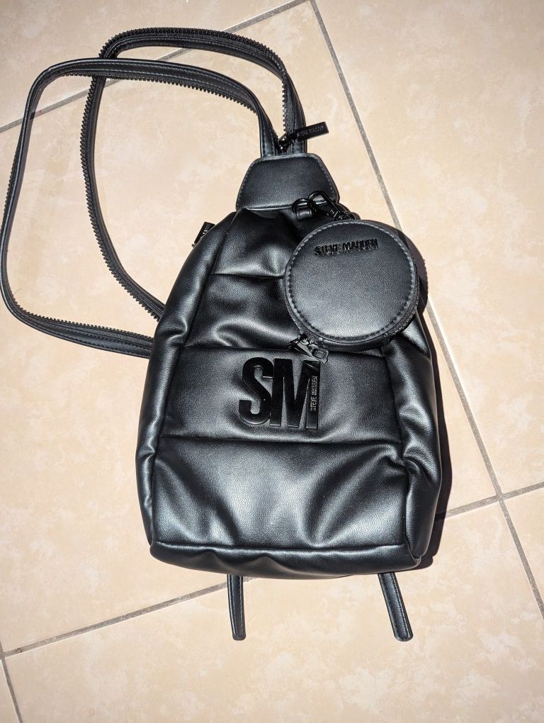 Steve Madden BJayaa SM Logo Quilted Backpack