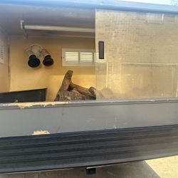 Reptile enclosure with light fixture built in  24.75 X 45