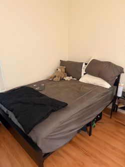 Full size memory foam mattress with bed