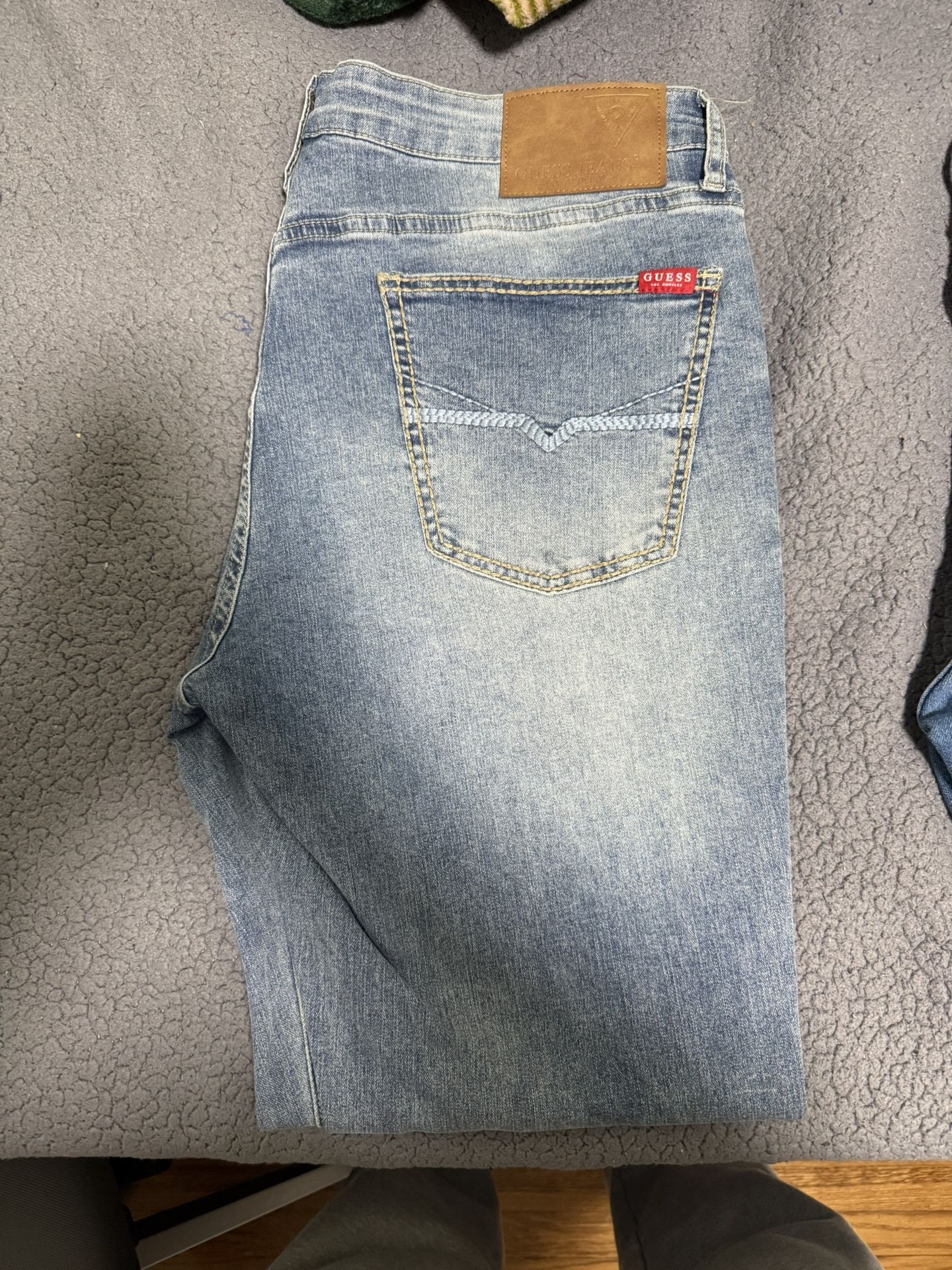 guess jeans brand new 36x30