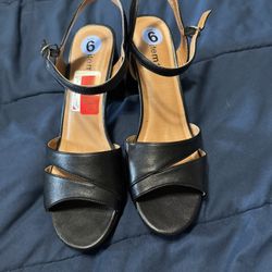 Women Heel Size 9