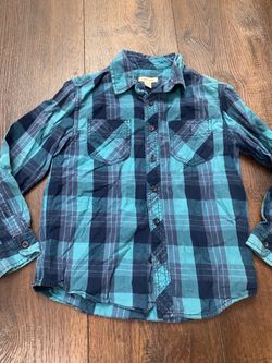 Boys blue long sleeve button shirt size 8/10 by Cherokee #1