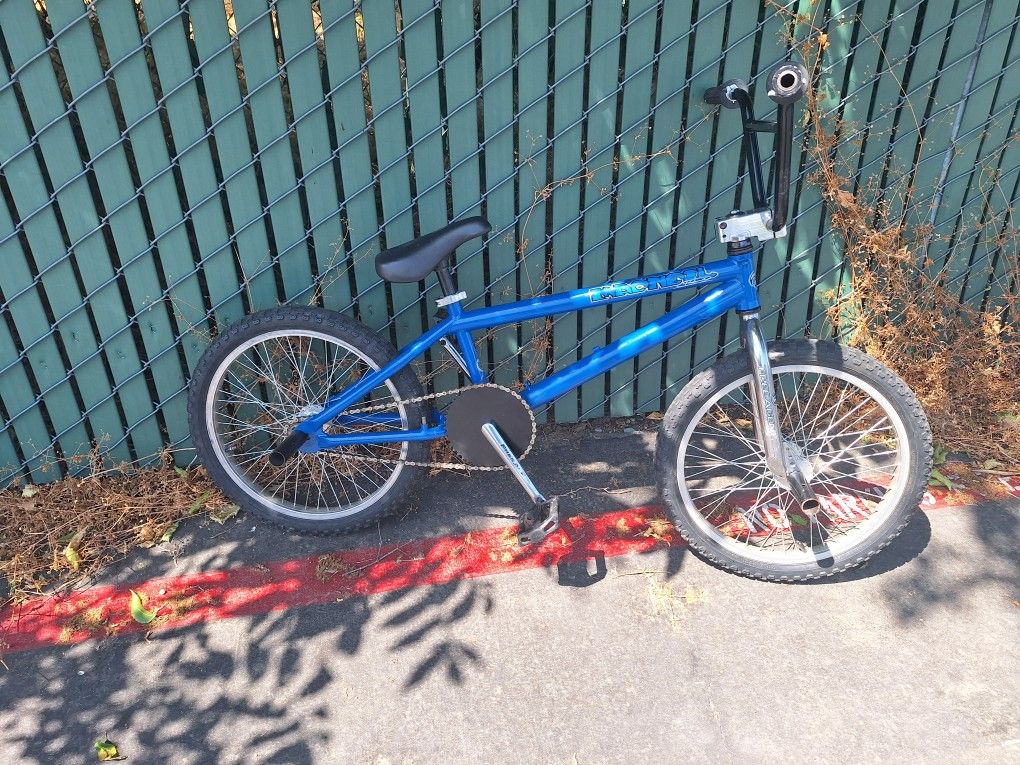 Macneil Bmx Canadian Made Macneil Bmx Bike 21 Top Tube