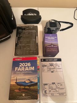 Student Pilot Flight Gear Bundle – 2026 FAR/AIM, Flight Bag, Kneeboard & Checkride Prep