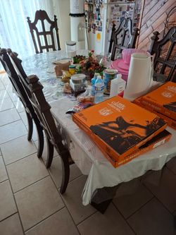 Dinning table