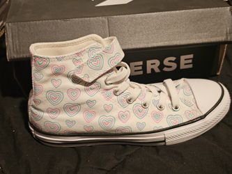 Converse Shoes NEW Size 3Y
