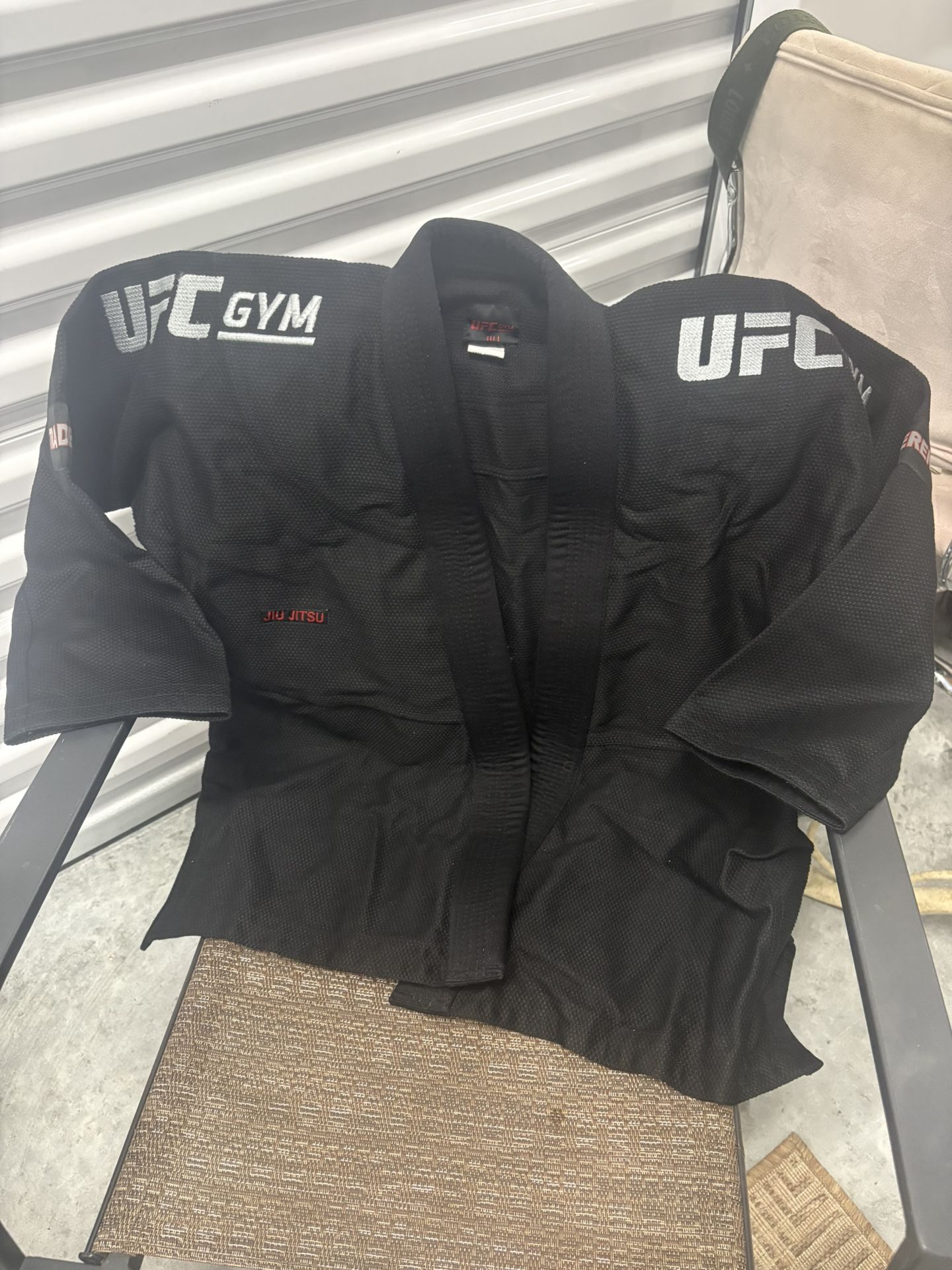 UFC Jiu Jitsu Gi 