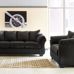 Darcy Black Living Room Set


