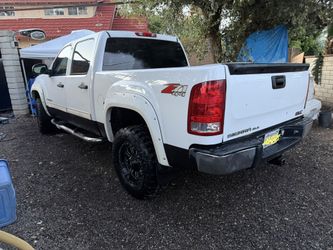 2008 gmc sierra z71