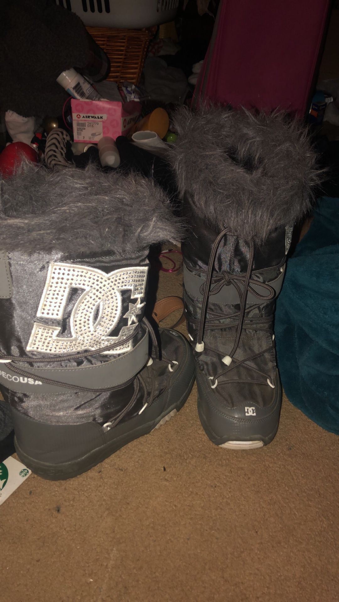 DC womens snow boots