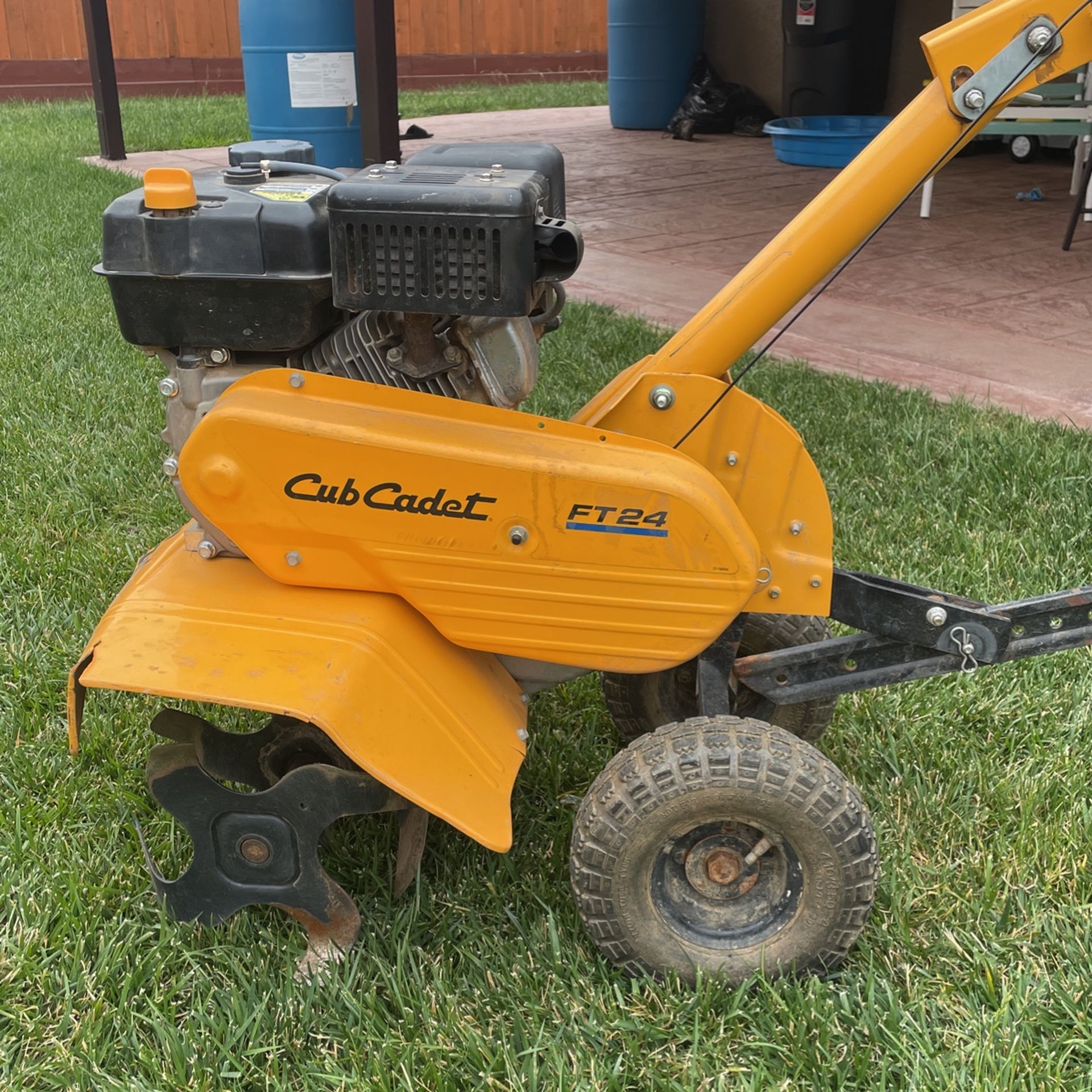Cub Cadet FT 24 Tiller