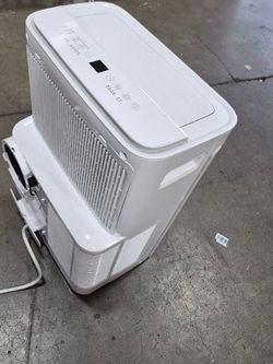Midea 12,000 BTU  air portable conditioner