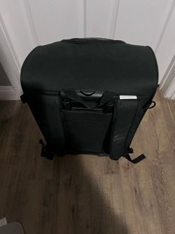 Pet carrier