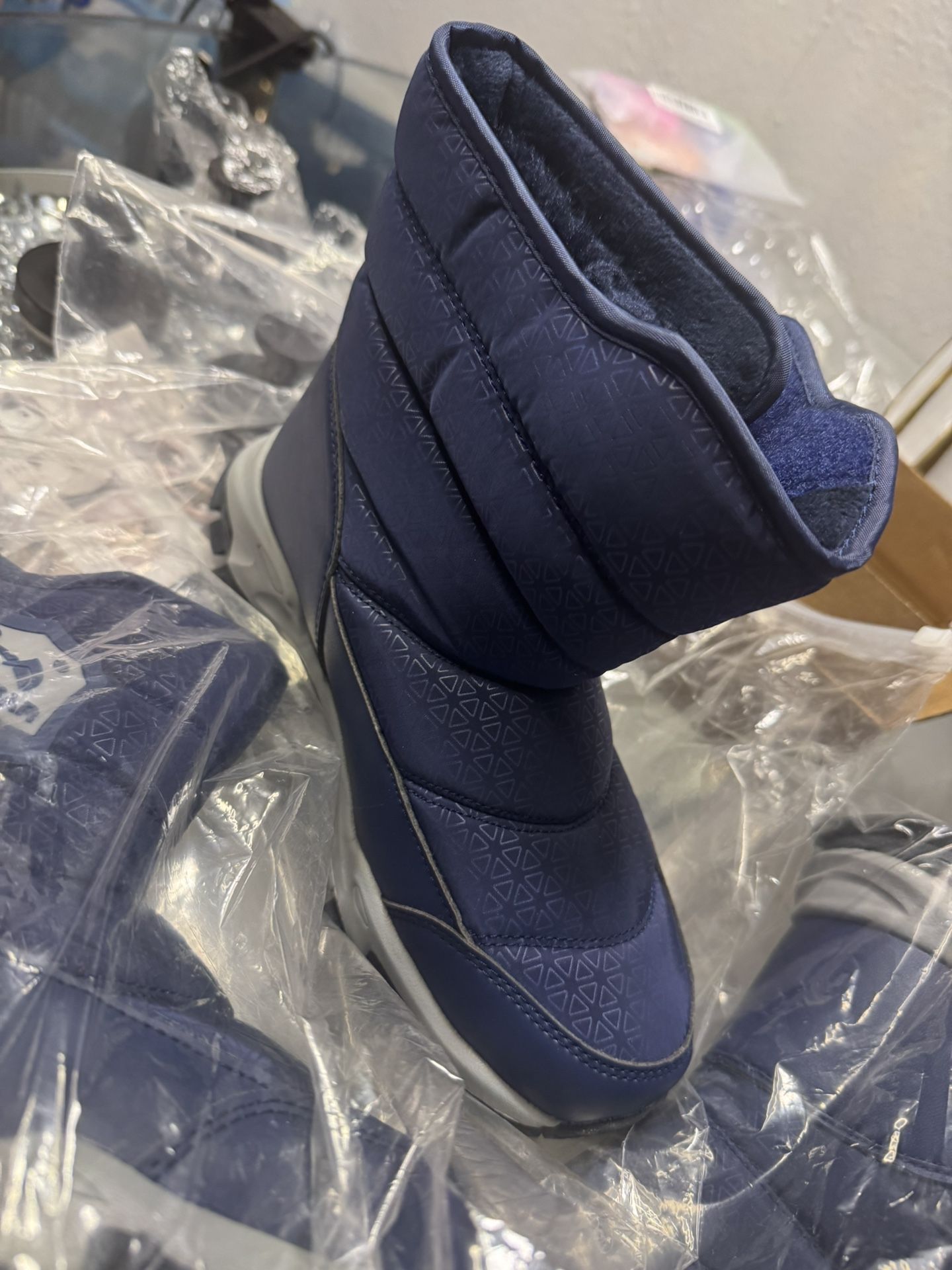 🎄💥$5🎄💥snow Boots New 