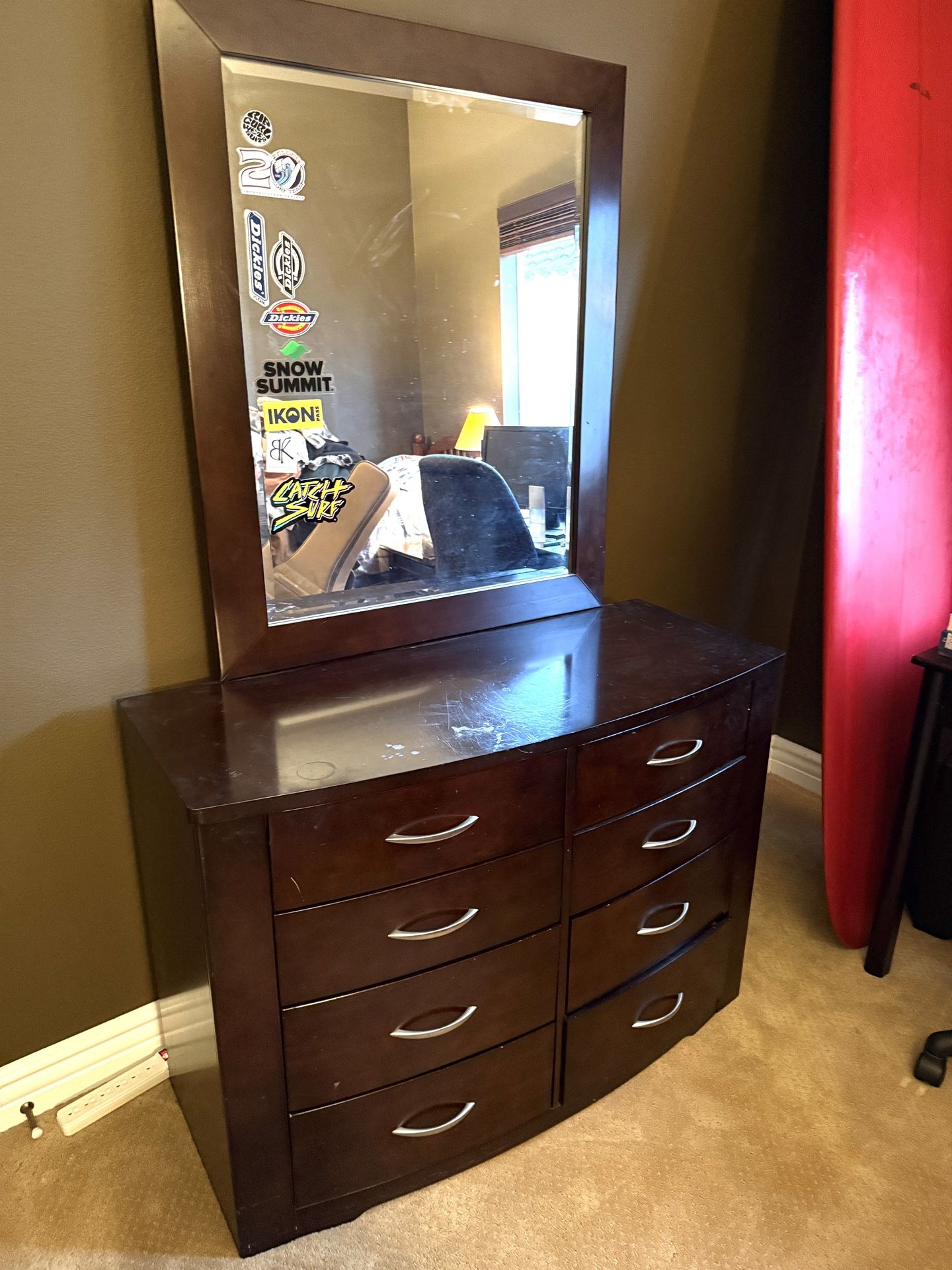Dresser Private Reserve And Mirror