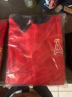 Angels crewneck