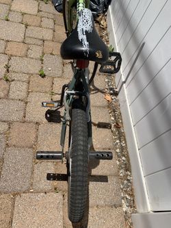 Mongoose BMX Bike W Pegs Green for Sale in Brooklyn NY OfferUp