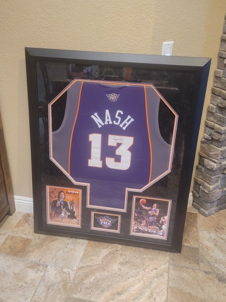 Framed Autographed Steve Nash Phoenix Suns Jersey – #13