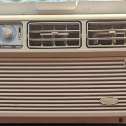 Window AC Unit