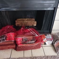 Wood & FIRESTARTER kit. 