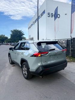 Toyota Rav4 XLE 2022