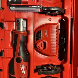 Milwaukee 2473-22 M12 Force Logic Press Tool Kit