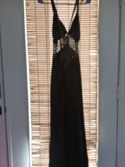 Gown size 6