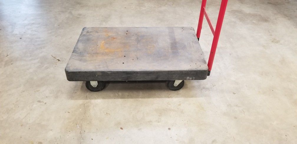 Rubbermaid Flat Cart