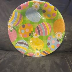 New In Package Hobby Lobby Sealed 20 Count Small Easter Plates