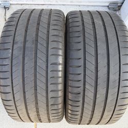 2 Michelin Tires 295/40/20