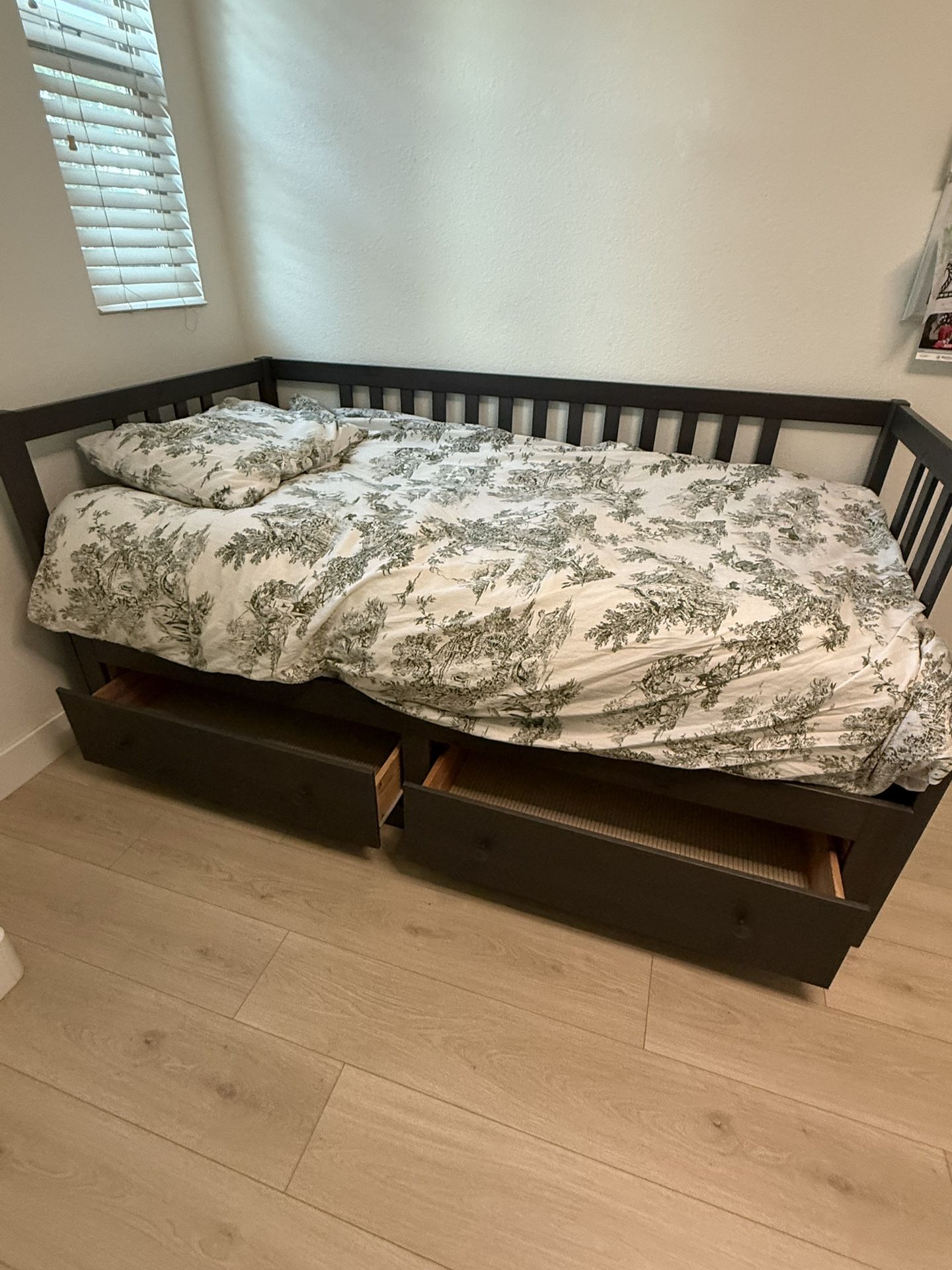 IKEA Trundle Bed-Twin