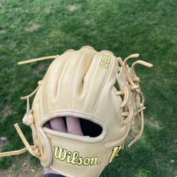 Wilson A2000 H Web 