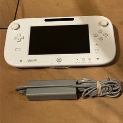 Nintendo Wii U Gamepad Controller Only WUP-010 (JPN) Japanese White w/ Charger
