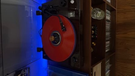 Fluance RT85 Turntable