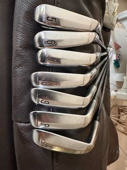 Srixon ZX5 Irons Axiom 75 Regular Irons 5-AW