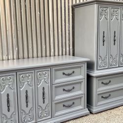 Nice 2 Piece Vintage Dresser Set