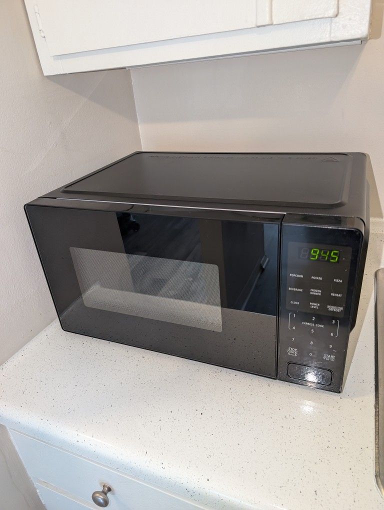 Small Microwave