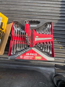 Husky combination wrench set