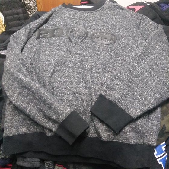 very baggy warm ECKO sweatshirt (3XL)