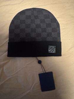 LouieV beanie