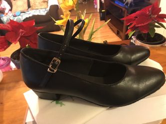 Character shoes