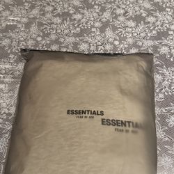 Essentials Fear of God Hoodie – Light Oatmeal | Size Large
